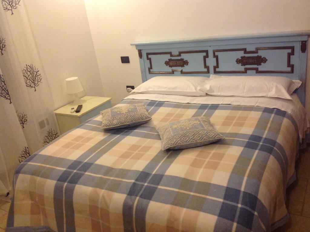 B&B Cheap Holidays Sorso Δωμάτιο φωτογραφία